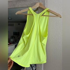 Highlighter yellow lululemon tank!